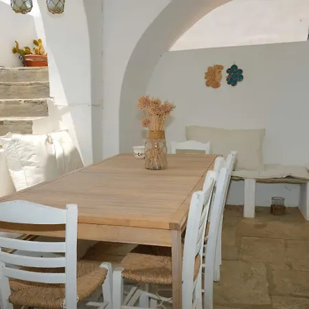Rocky House Κύθηρα